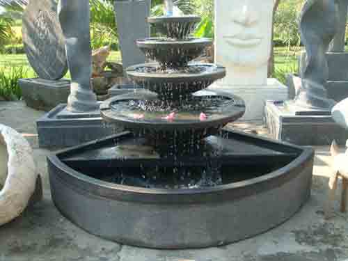 Fontaine indonésienne pour vente à l'export par agent sourcing à Bali Indonésie.