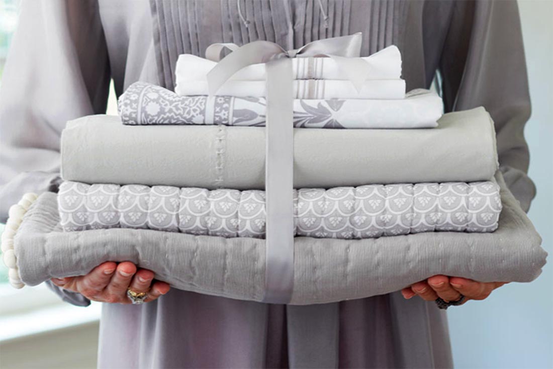 textiles plaides futons et coussins par www.selamat.asia sourcing bali indonesie